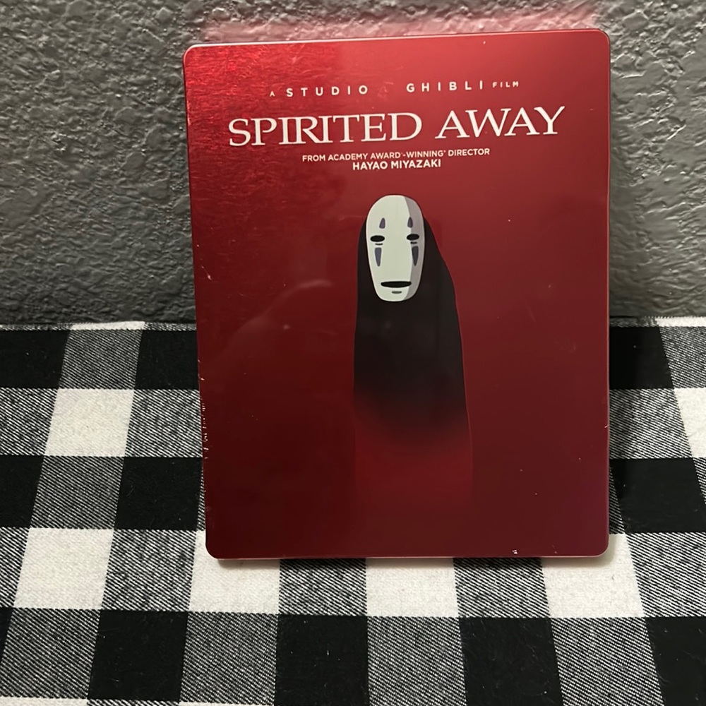 SEALED LIMITED EDITION SPIRITED AWAY STEAL BOOK BLU-RAY & DVD